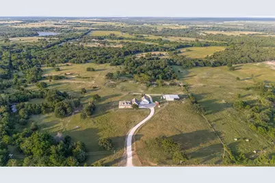 2932 S Johnson Loop, Montague, TX 76251 - Photo 28