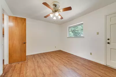 135 S Capri Drive, Duncanville, TX 75116 - Photo 18