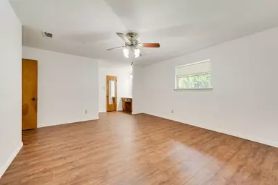 135 S Capri Drive, Duncanville, TX 75116 - Photo 24
