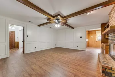 135 S Capri Drive, Duncanville, TX 75116 - Photo 8