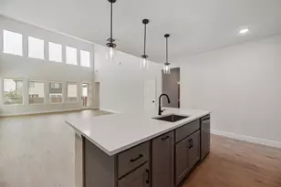 836 Turnbull Ave, Fort Worth, TX 76247 - Photo 4