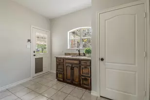 13507 Friendship Rd, Pilot Point, TX 76258 - Photo 20