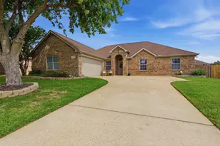 6413 Morning Dew Dr, Midlothian, TX 76065 - Photo 2