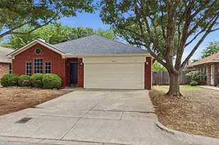 10517 Fossil Hill Dr, Fort Worth, TX 76131 - Photo 1