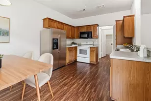 10517 Fossil Hill Dr, Fort Worth, TX 76131 - Photo 6