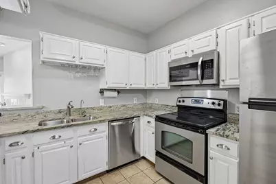 7151 Gaston Avenue #907, Dallas, TX 75214 - Photo 8