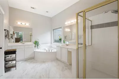 4567 Risinghill Drive, Plano, TX 75024 - Photo 16