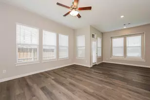3031 Songbird Ln, Garland, TX 75043 - Photo 10