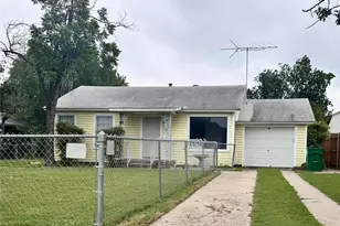 5113 Flagstone Dr, Sansom Park, TX 76114 - Photo 1