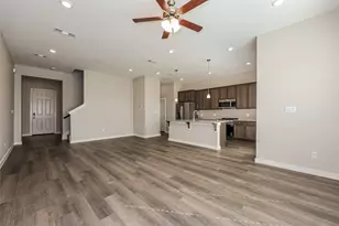 3027 Songbird Ln, Garland, TX 75043 - Photo 1