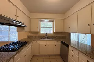 2021 Jacqueline Dr, Denton, TX 76205 - Photo 8