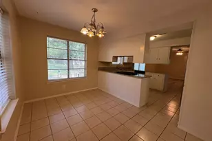 2021 Jacqueline Dr, Denton, TX 76205 - Photo 10