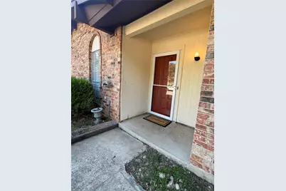 2302 Mercedes Road, Denton, TX 76205 - Photo 2