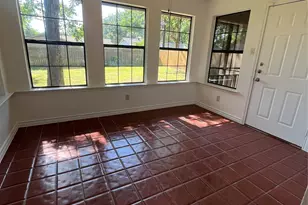 2302 Mercedes Rd, Denton, TX 76205 - Photo 10