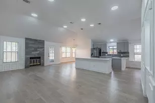 2850 Fenwick St, Grand Prairie, TX 75052 - Photo 6