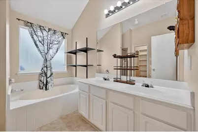 1001 Ridge Top Drive, Burleson, TX 76028 - Photo 26