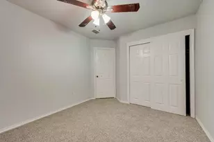 915 Freestone Dr, Arlington, TX 76017 - Photo 20