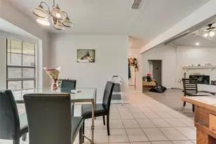 915 Freestone Dr, Arlington, TX 76017 - Photo 14