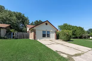 915 Freestone Dr, Arlington, TX 76017 - Photo 4