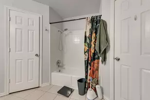 915 Freestone Dr, Arlington, TX 76017 - Photo 18