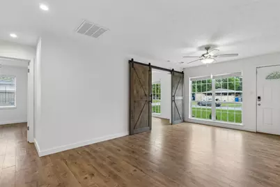 2519 Maverick Avenue, Dallas, TX 75228 - Photo 12