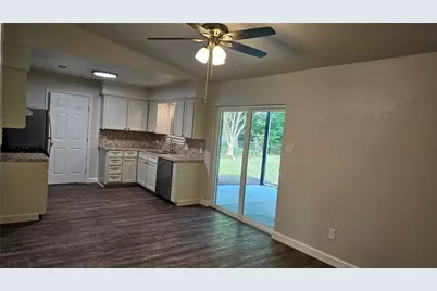 102 Cherokee Circle, Waxahachie, TX 75165 - Photo 4