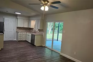 102 Cherokee Circle, Waxahachie, TX 75165 - Photo 4