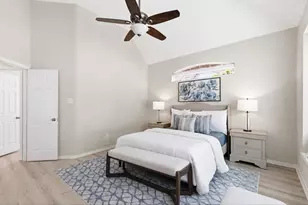 9813 Cliffside Dr, Irving, TX 75063 - Photo 10