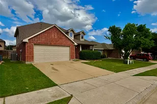 6016 Saddle Flap Dr, Fort Worth, TX 76179 - Photo 2