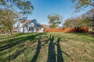 430 W Munson St, Denison, TX 75020 - Photo 24