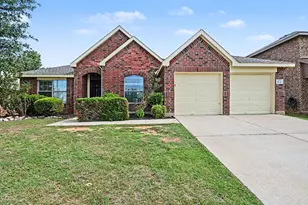 516 Bent Oak Dr, Fort Worth, TX 76131 - Photo 1