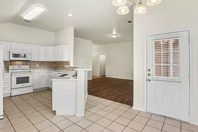 2521 Ash Creek, Mesquite, TX 75181 - Photo 6