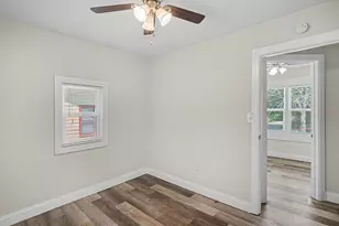 1327 35th St, Wichita Falls, TX 76302 - Photo 18