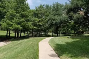 4907 Rollingwood Ct, Garland, TX 75043 - Photo 12