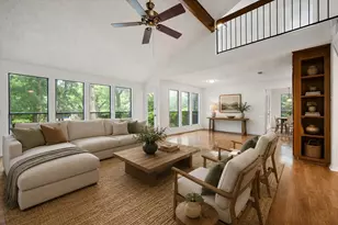2801 Oak Trail Ct, Dalworthington Gardens, TX 76016 - Photo 8