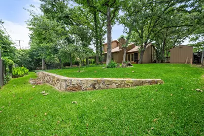2801 Oak Trail Court, Dalworthington Gardens, TX 76016 - Photo 32