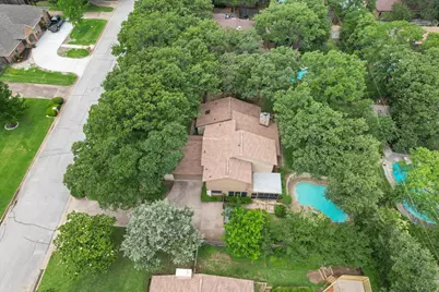 2801 Oak Trail Court, Dalworthington Gardens, TX 76016 - Photo 36