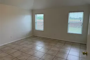 1547 Kensington Pl, Lancaster, TX 75134 - Photo 12
