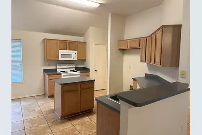 1547 Kensington Place, Lancaster, TX 75134 - Photo 8