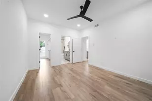 8601 Park Ln, Dallas, TX 75231 - Photo 16