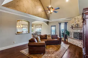 1233 Co Rd 3550, Paradise, TX 76073 - Photo 4