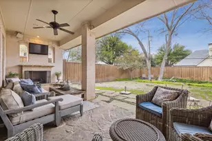 6815 Park Ln, Dallas, TX 75225 - Photo 22