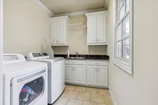 6815 Park Ln, Dallas, TX 75225 - Photo 20