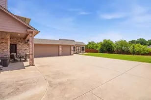 1013 Telford Trail, Crowley, TX 76036 - Photo 32