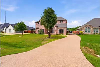 1013 Telford Trail, Crowley, TX 76036 - Photo 2