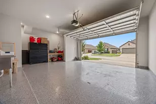 3912 Primrose Dr, Aubrey, TX 76227 - Photo 22