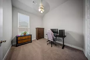 3912 Primrose Dr, Aubrey, TX 76227 - Photo 12