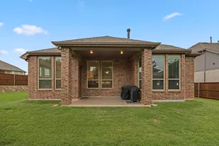 3912 Primrose Dr, Aubrey, TX 76227 - Photo 22