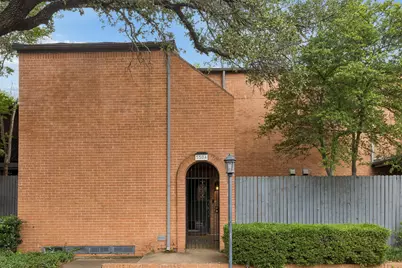 550 E Avenue J #A, Grand Prairie, TX 75050 - Photo 1