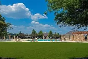 508 Fossil Creek Dr, Little Elm, TX 75068 - Photo 10